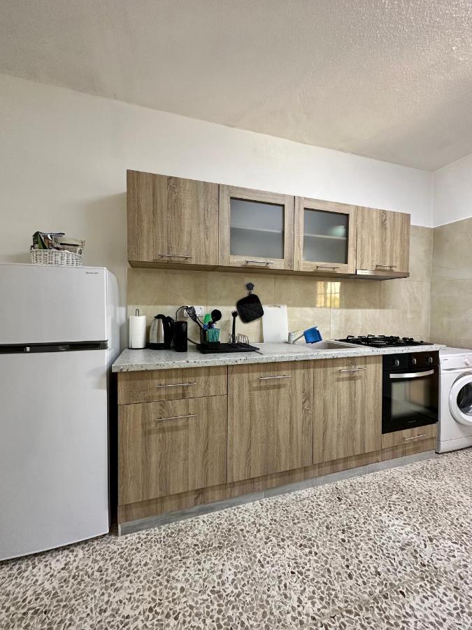Arya Seaview Apartment In The Heart Of Coral Bay (Adults Only) Ngoại thất bức ảnh